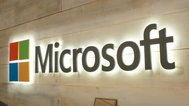 Microsoft представила  новые Lumia и Surface