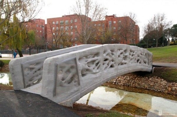 Построен первый  3D-печатный мост!